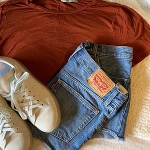 Levi’s 501 Jean Button-Up Frayed Shorts
